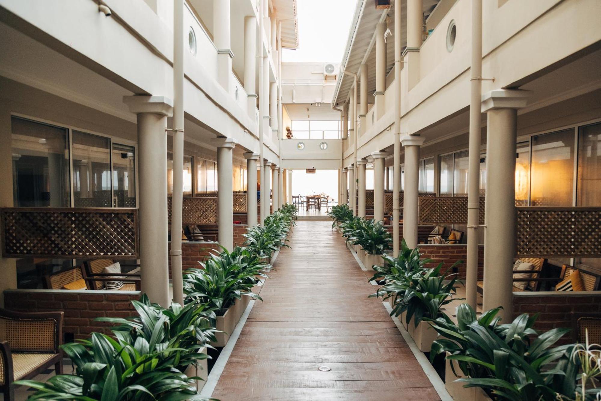 Neevana Hotel هيكادوفا المظهر الخارجي الصورة