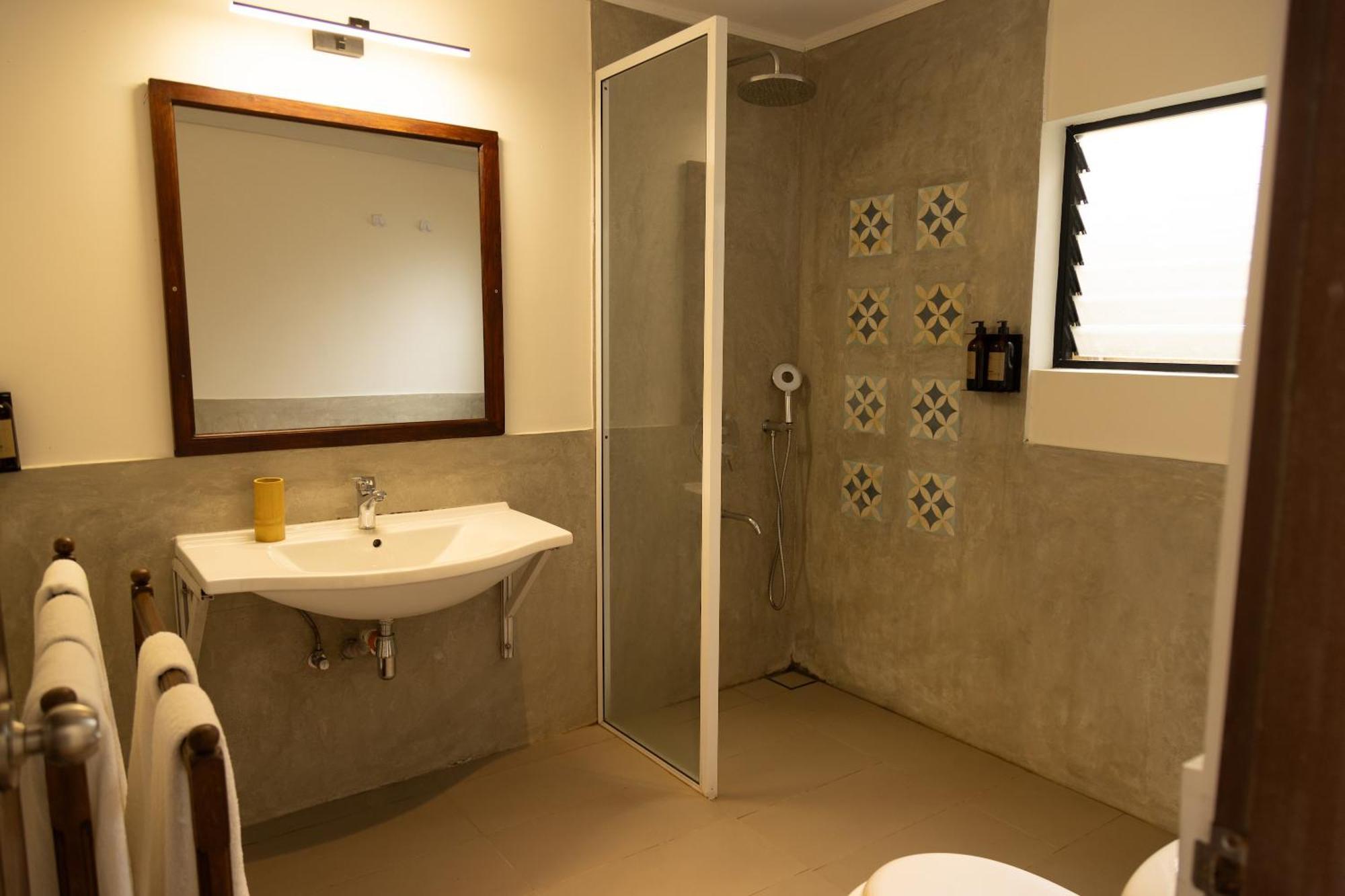 Neevana Hotel هيكادوفا المظهر الخارجي الصورة